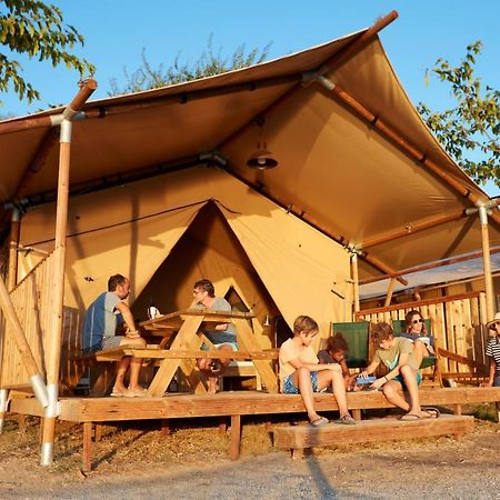 Camping Nautic Almata Glamping Hotel Кастело д'Емпуриес Екстериор снимка